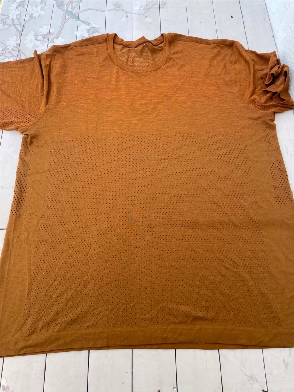 lululemon athletica Men's Burnt Orange Performance Tee